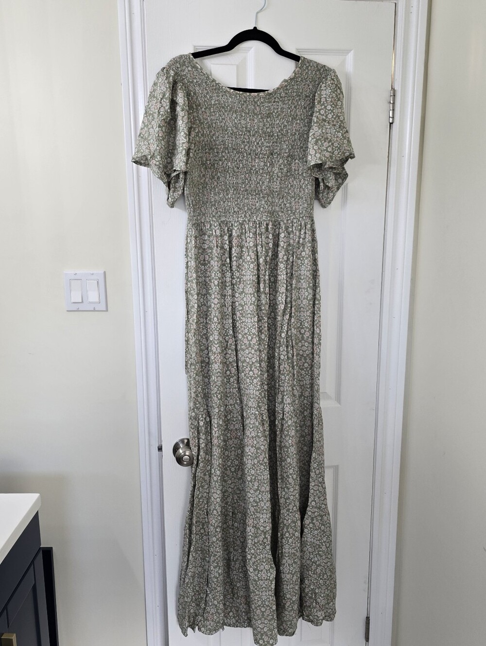 Pink Blush Maternity Dress - Picture 3 of 10